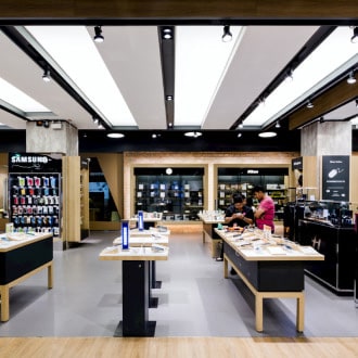 Showroom si depozit 2 emeryville store s